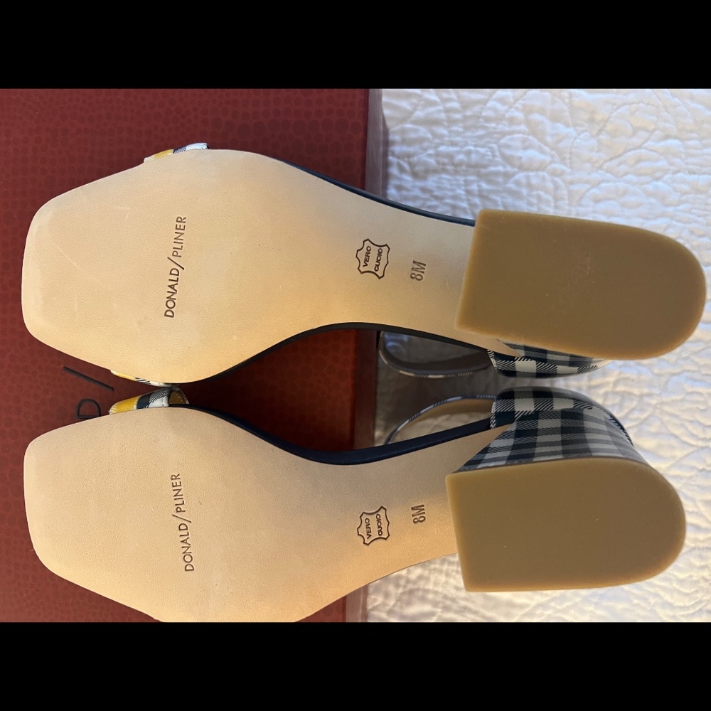 Donald J. Pliner RESORT Gingham Heeled Ankle Strap Sandal, New In Box Size 8 - Picture 6 of 6